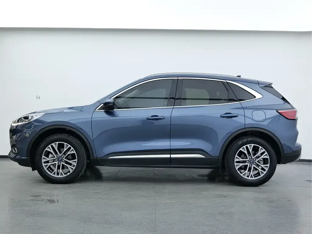 Ford Escape 2022 из CN, фото 7
