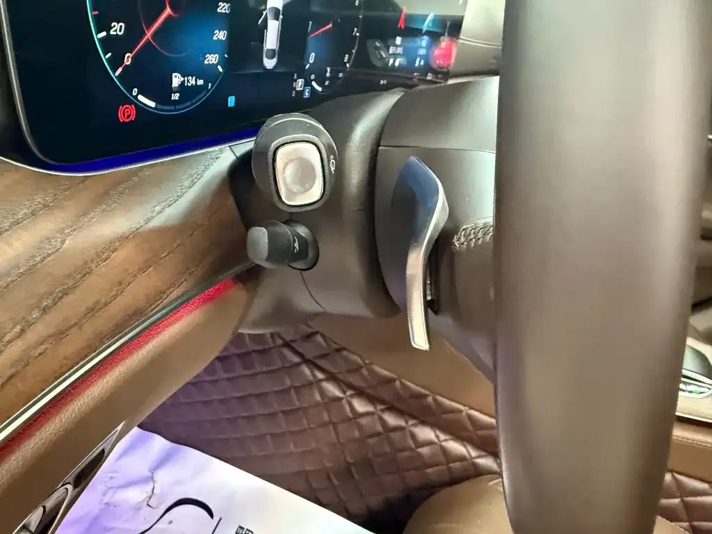 Mercedes-Benz E-Class 2022 из CN, фото 7