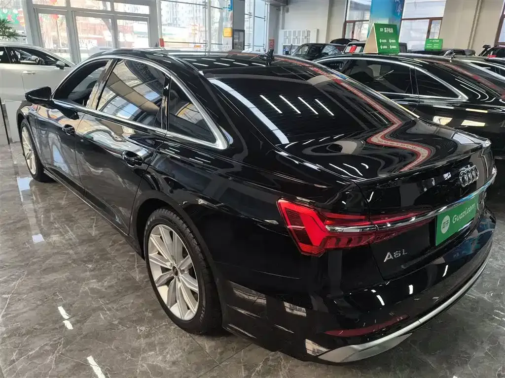 Audi A6L 2023 из CN, фото 5