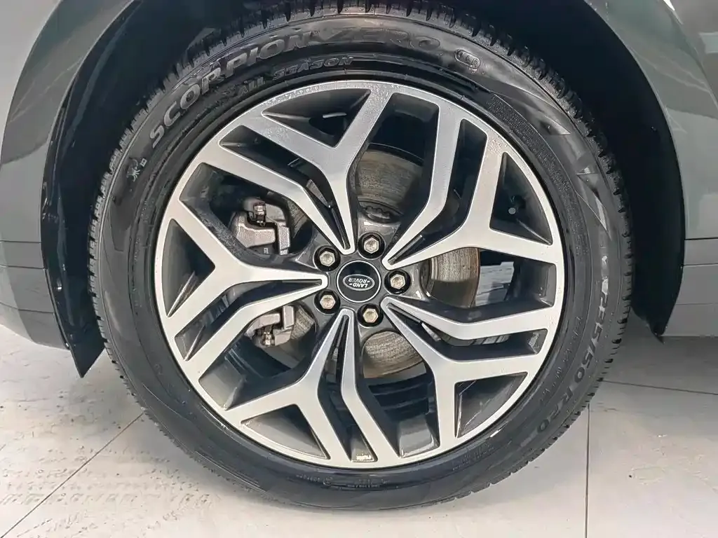Land Rover Evoque — фото 7
