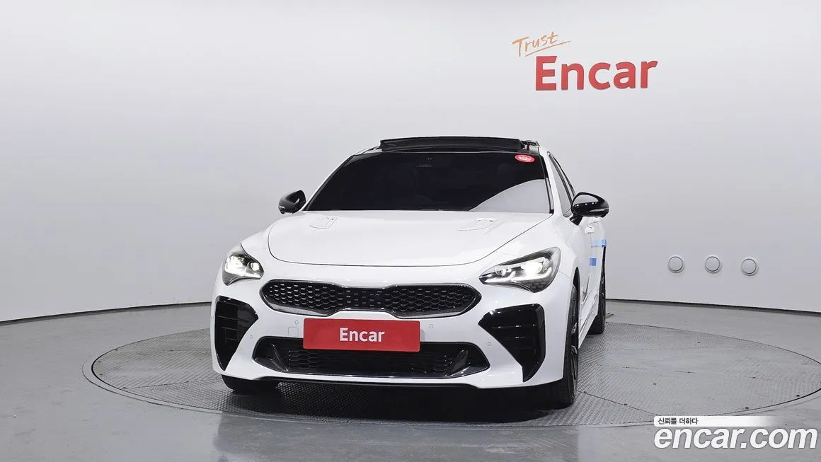 Kia Stinger — фото 2