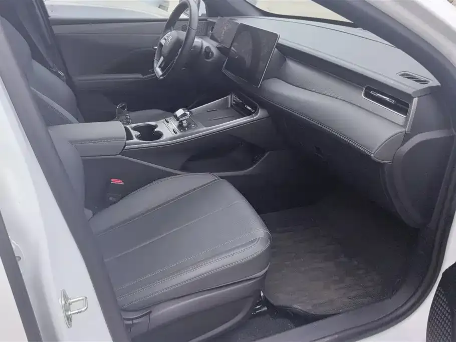 BYD Qin PLUS 2025 из CN, фото 2