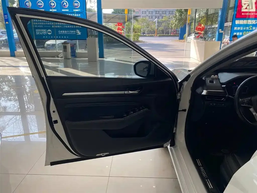 Nissan Teana 2023 из CN, фото 2