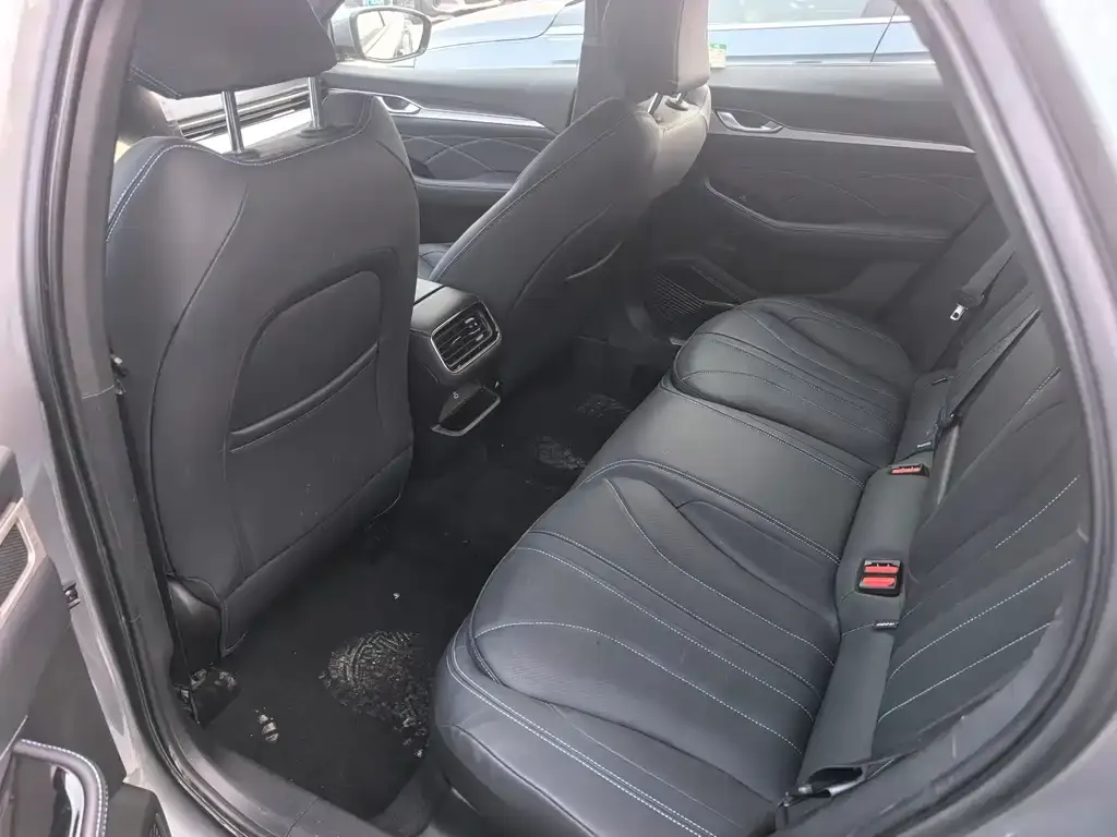 Geely Xingrui 2025 из CN, фото 3