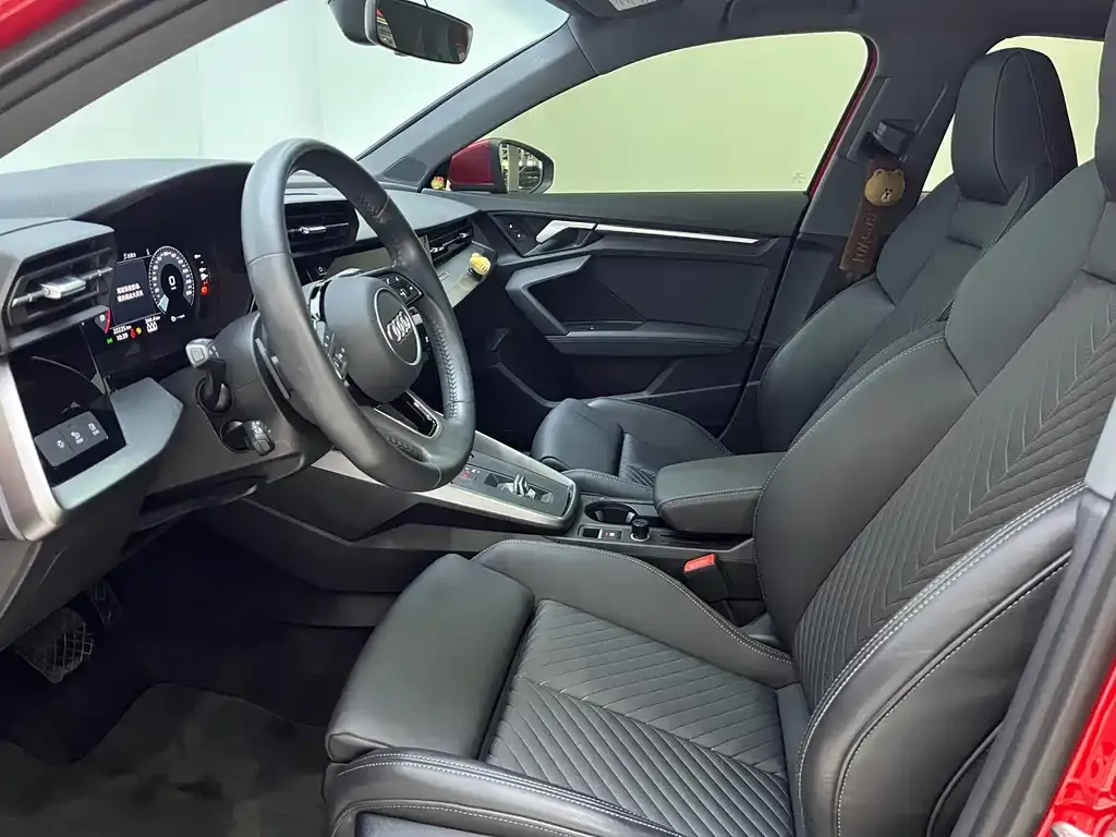 Audi A3 2022 из CN, фото 10
