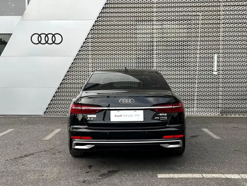 Audi A6L 2023 из CN, фото 5