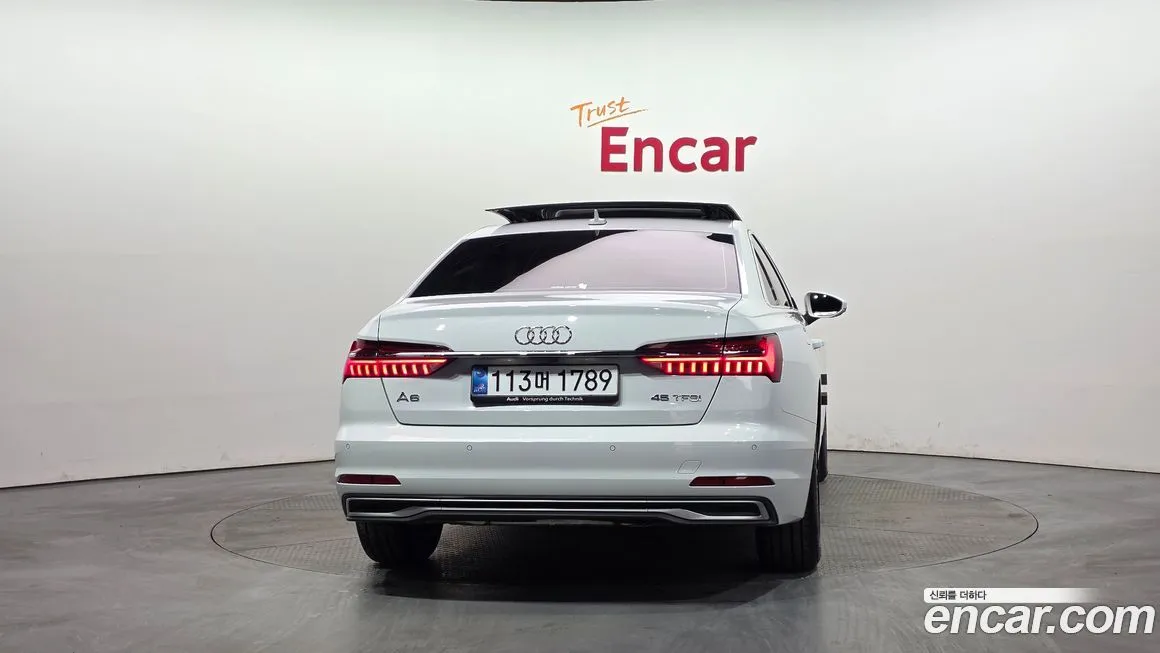 Audi A6 — фото 2