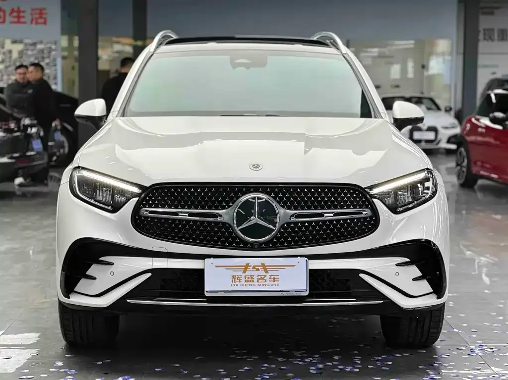 Mercedes-Benz GLC 2023 из CN, фото 2