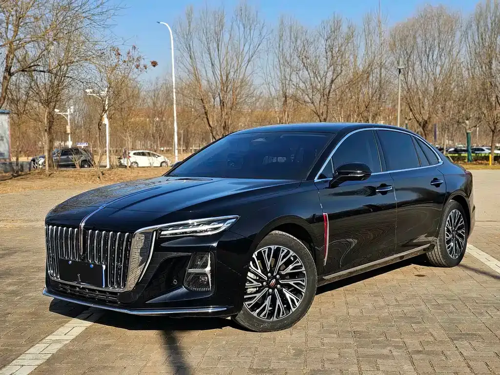 Hongqi H5 — фото 1