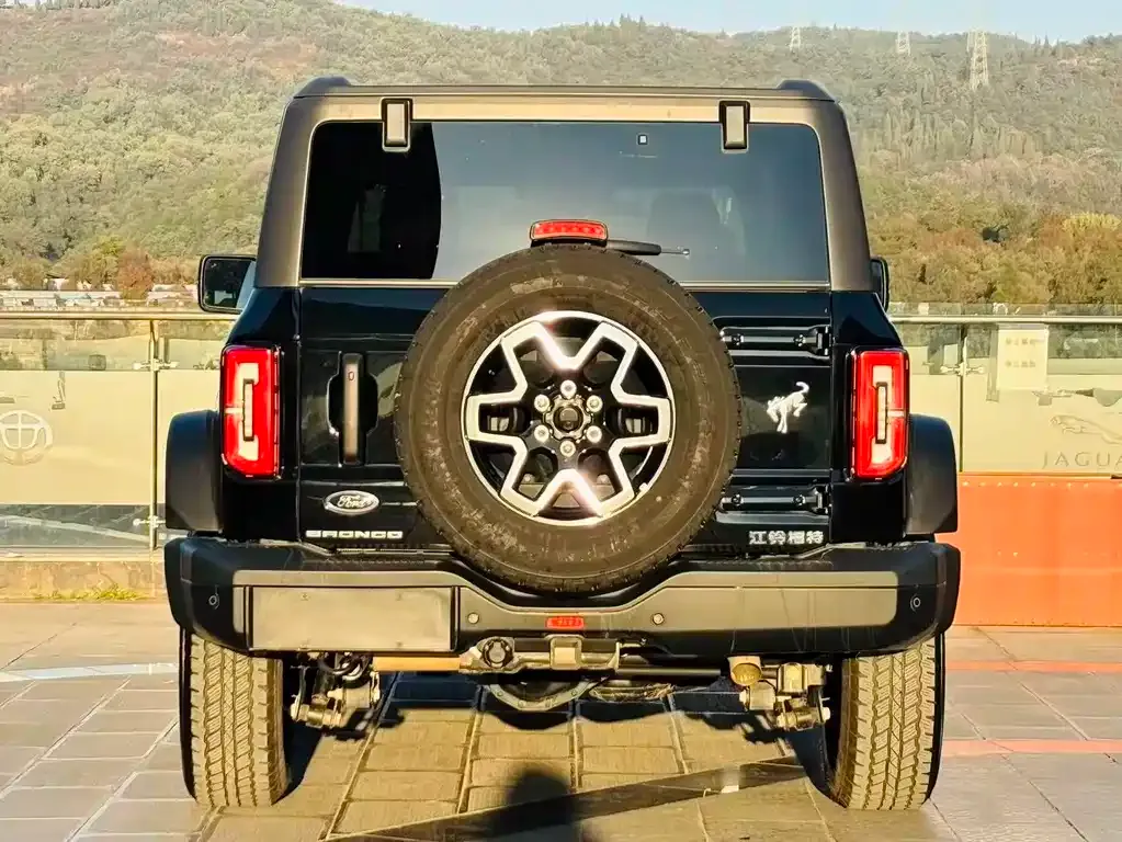 Ford Bronco 2024 из CN, фото 6
