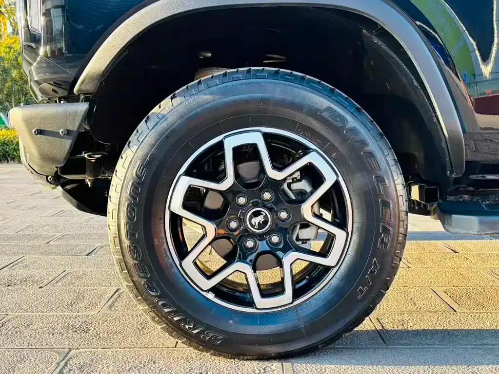 Ford Bronco 2024 из CN, фото 4