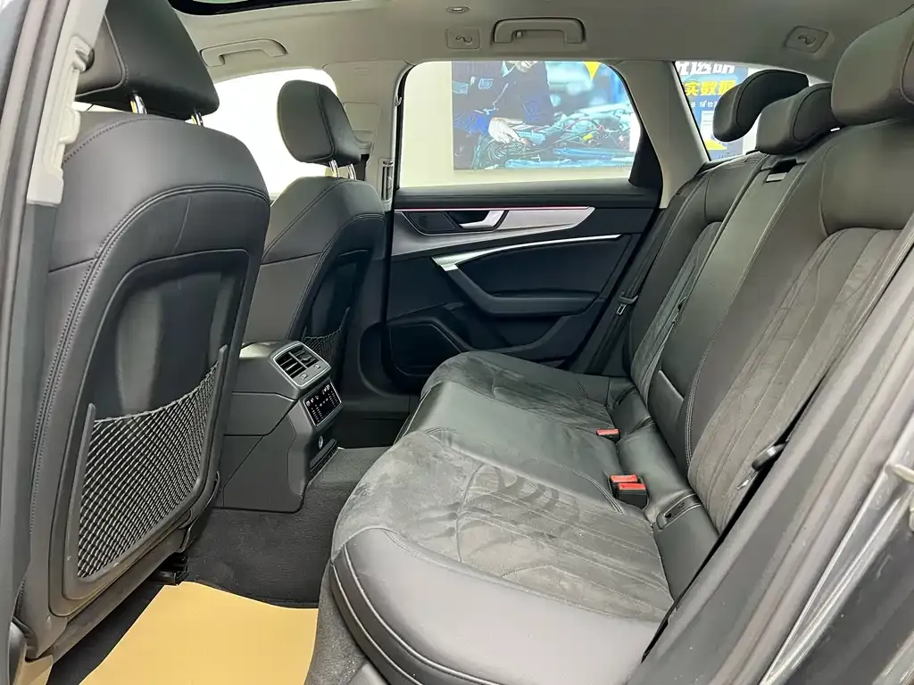 Audi A6 (Import) 2022 из CN, фото 3