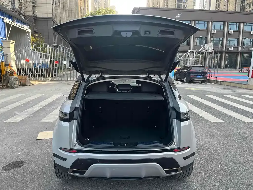 Land Rover Evoque — фото 10