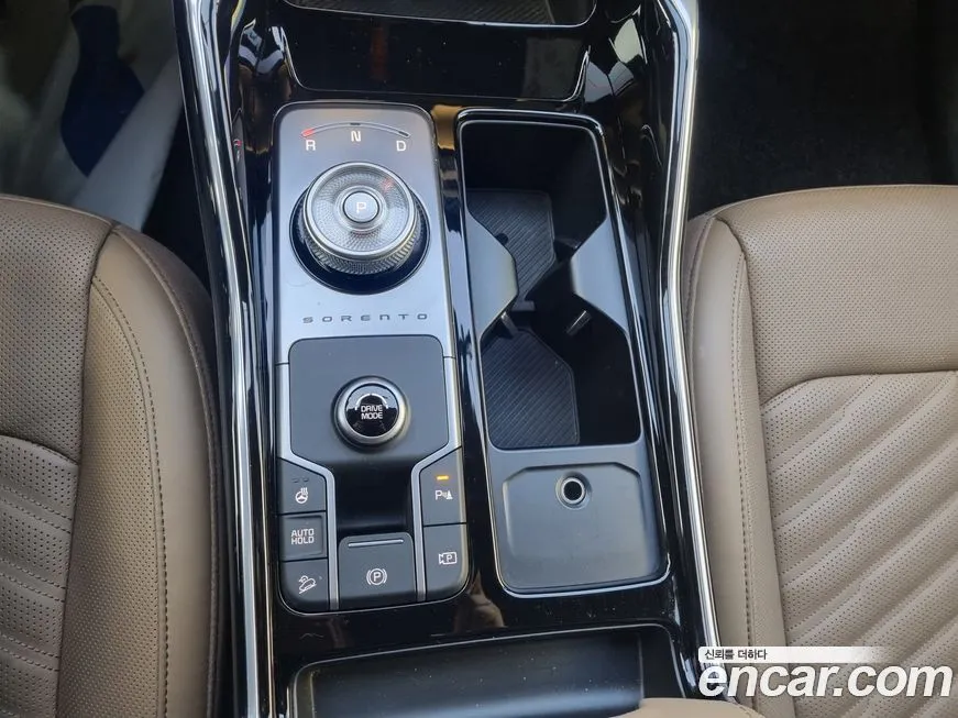 Kia Sorento — фото 9