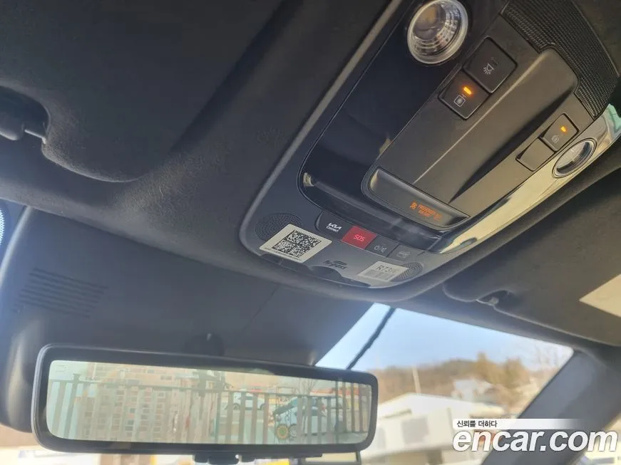 Kia Sorento — фото 6