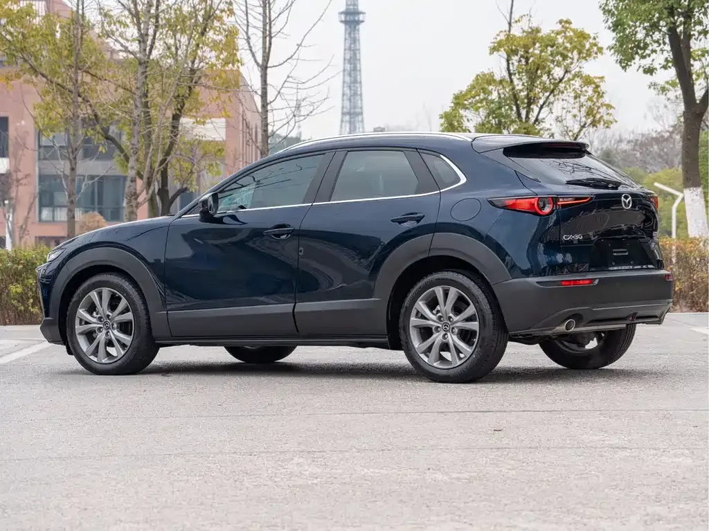 Mazda CX-30 — фото 9