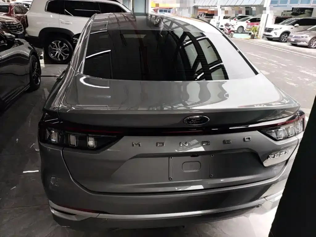 Ford Mondeo 2025 из CN, фото 4