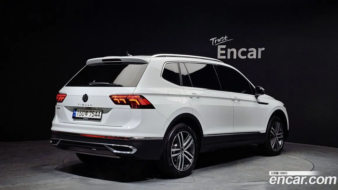 Volkswagen Tiguan 2023 из KR, фото 5