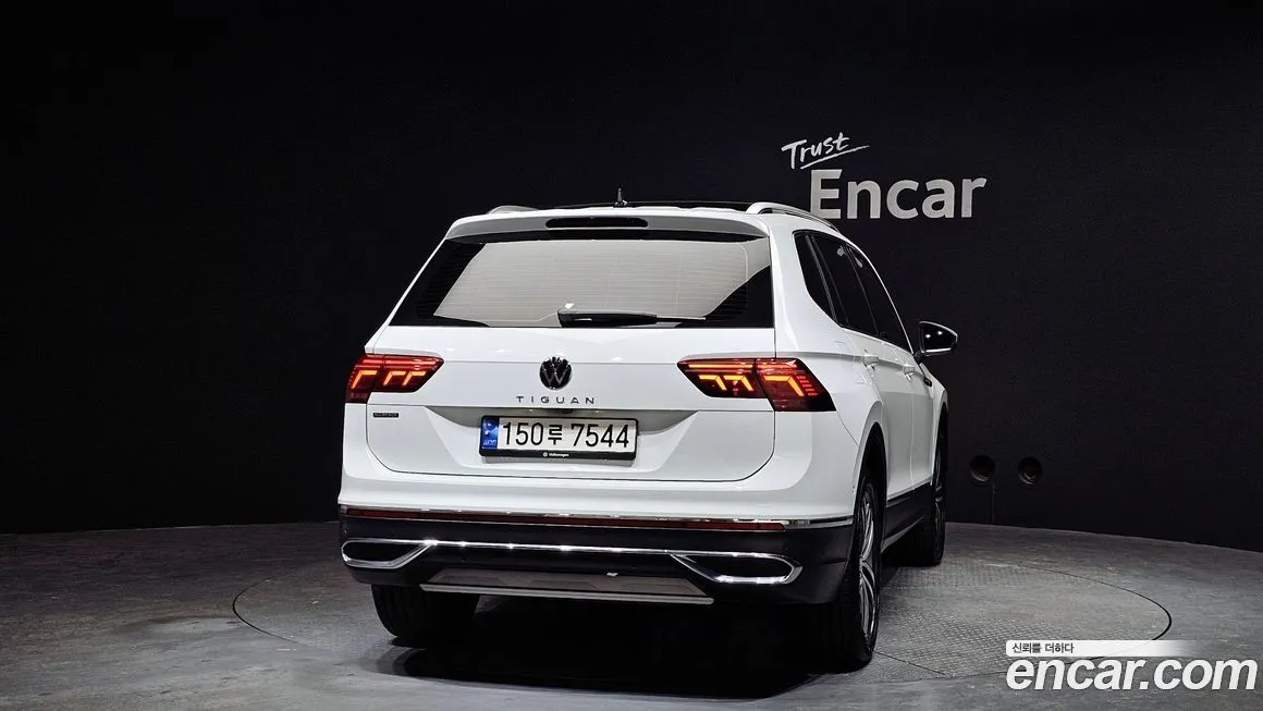 Volkswagen Tiguan 2023 из KR, фото 3