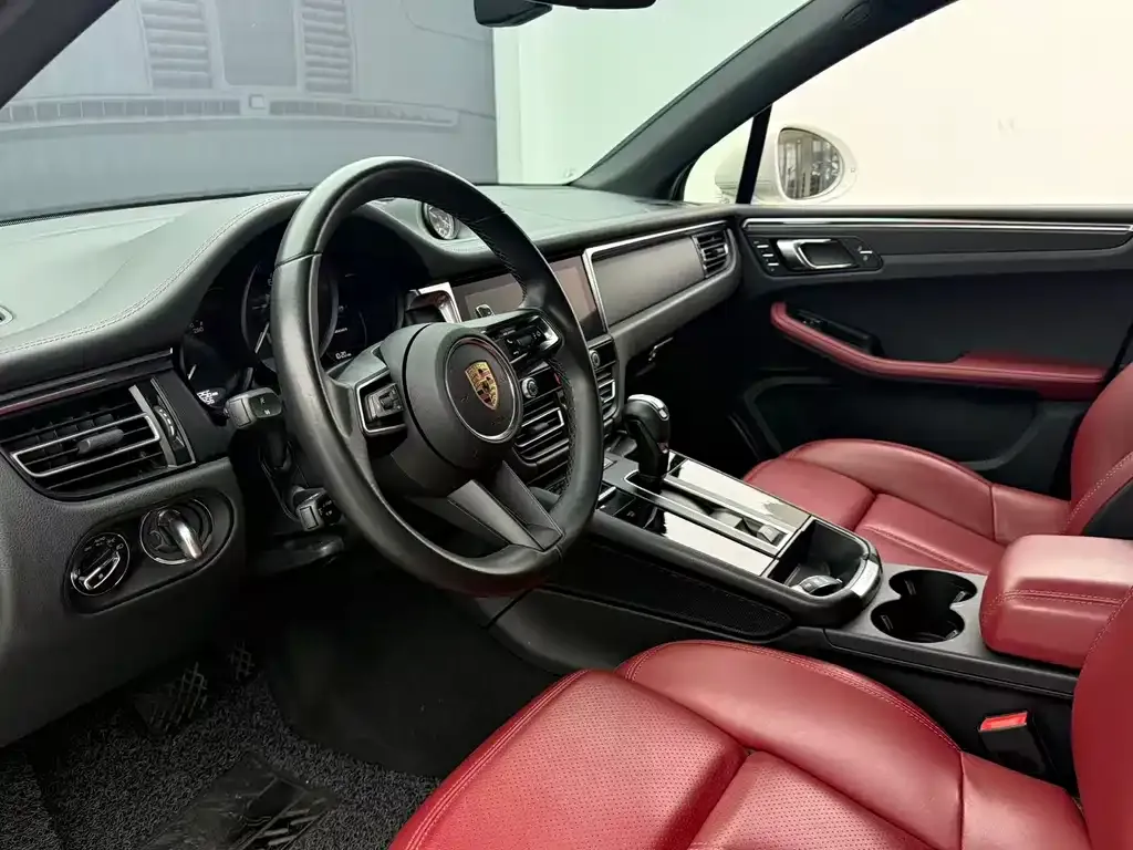 Porsche Macan 2024 из CN, фото 8