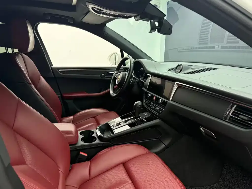 Porsche Macan 2024 из CN, фото 6