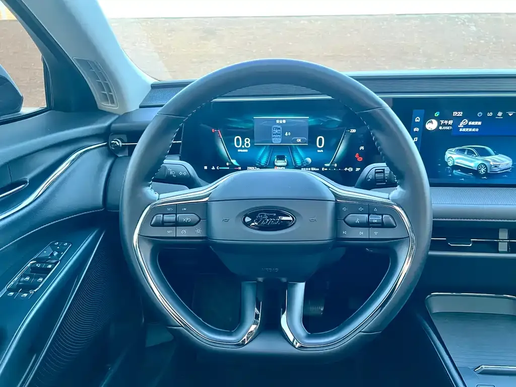 Ford Mondeo 2023 из CN, фото 2