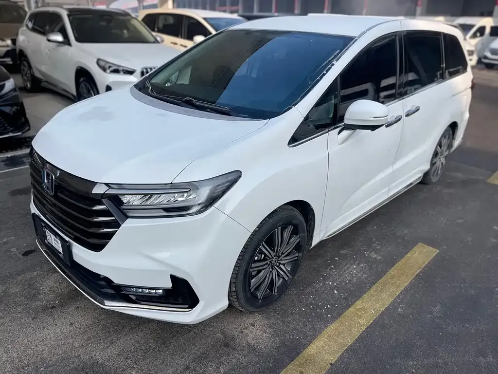 Honda Odyssey 2023 из CN, фото 1