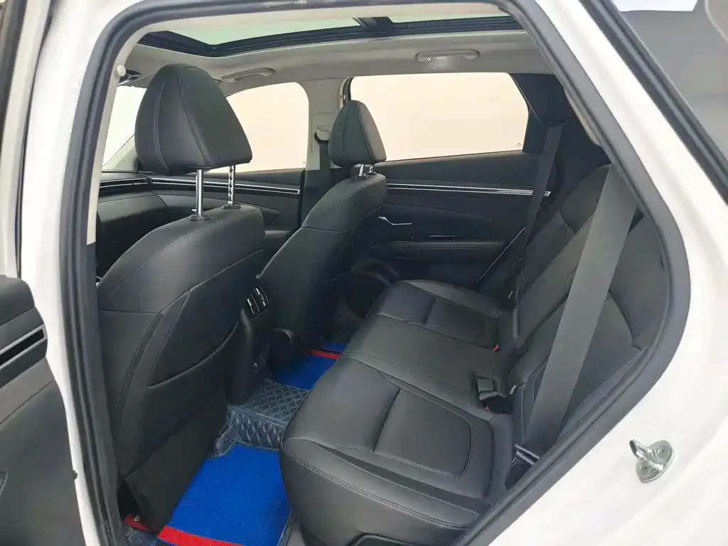 Hyundai Tucson — фото 9