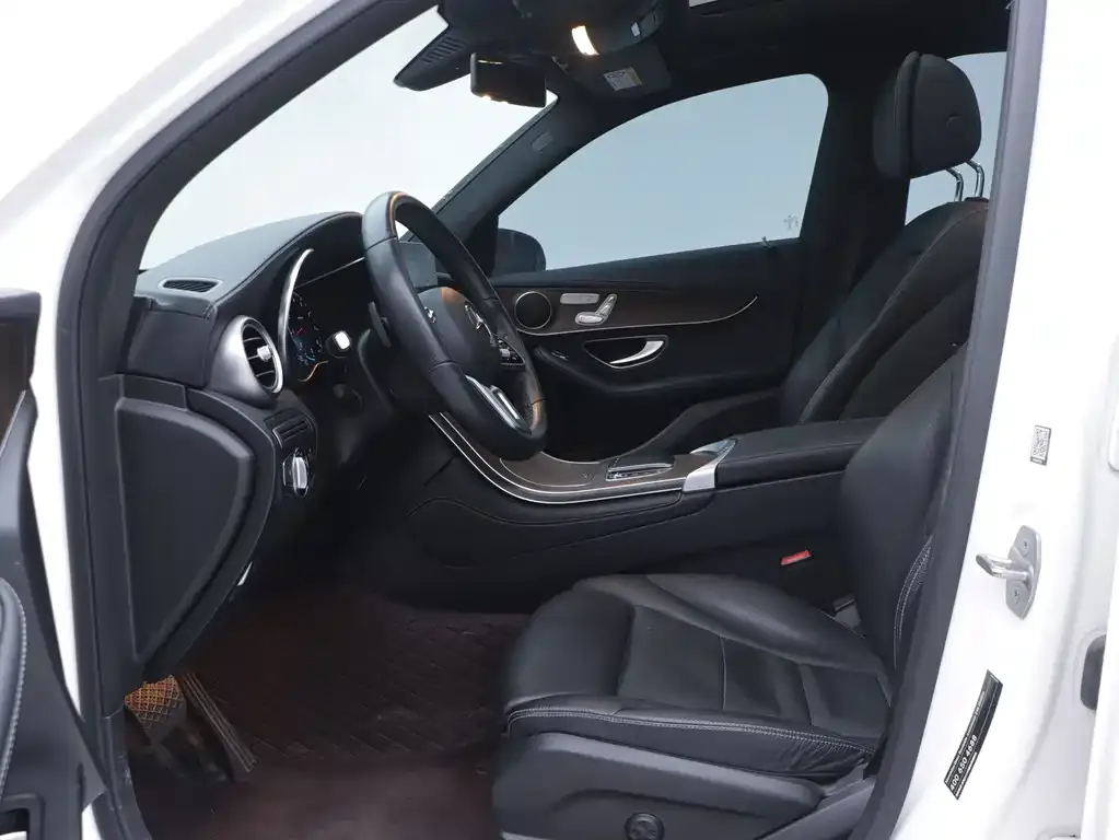 Mercedes-Benz GLC 2021 из CN, фото 8