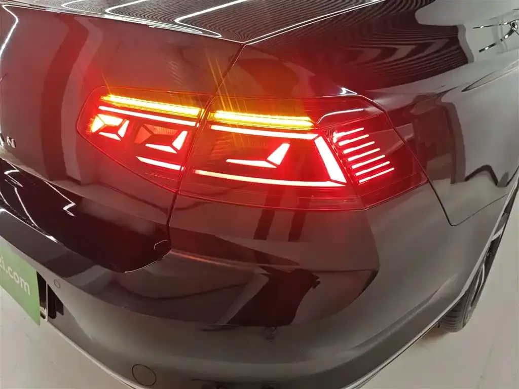 Volkswagen Magotan 2024 из CN, фото 10