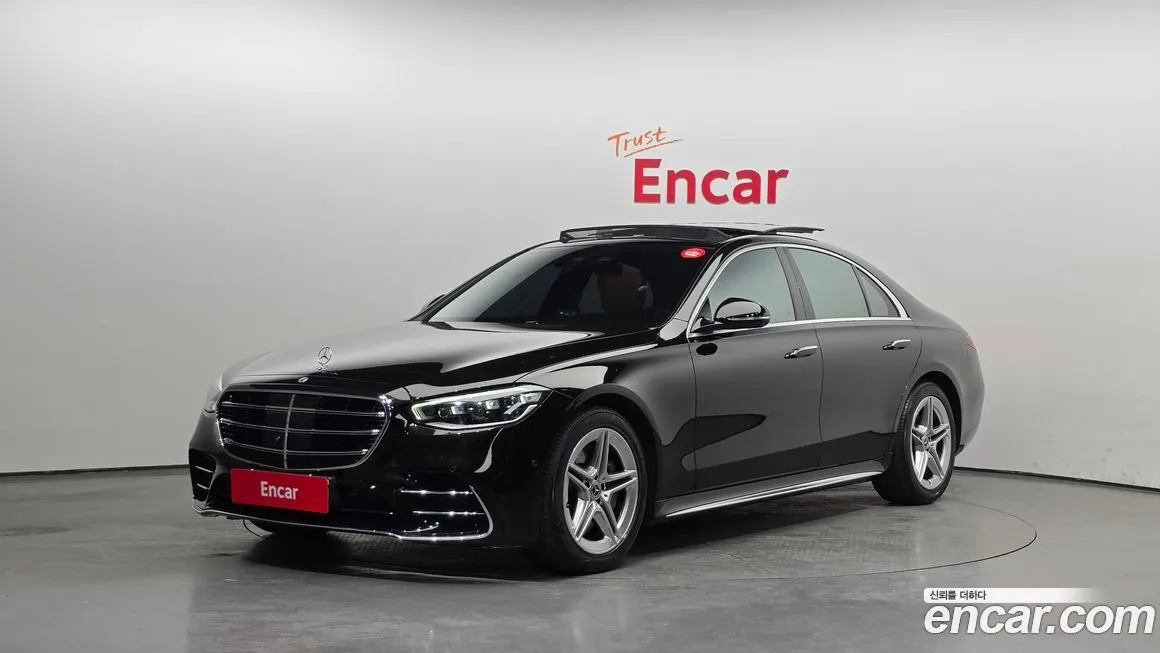 Mercedes-Benz S-Class — фото 1