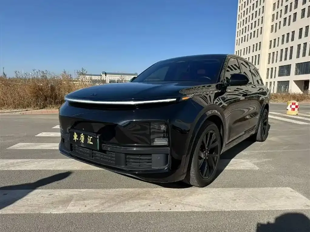 Li Auto L8 2023 из CN, фото 1