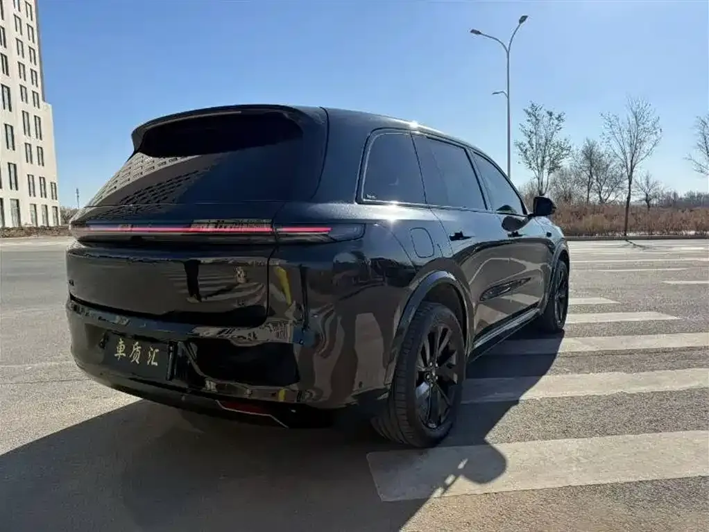 Li Auto L8 2023 из CN, фото 2