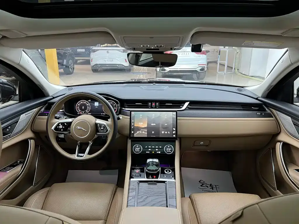 Jaguar XFL 2024 из CN, фото 4