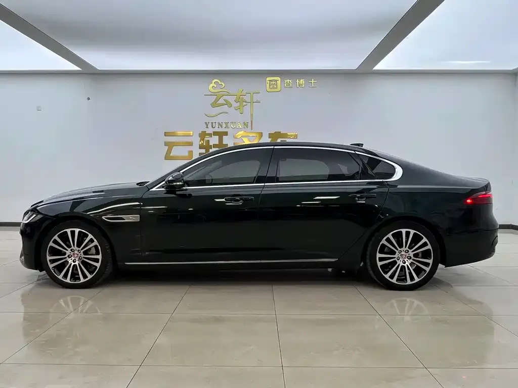Jaguar XFL 2024 из CN, фото 9