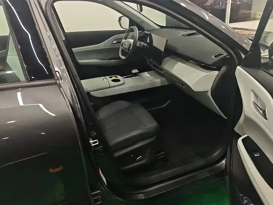 Changan UNI-Z 2024 из CN, фото 6