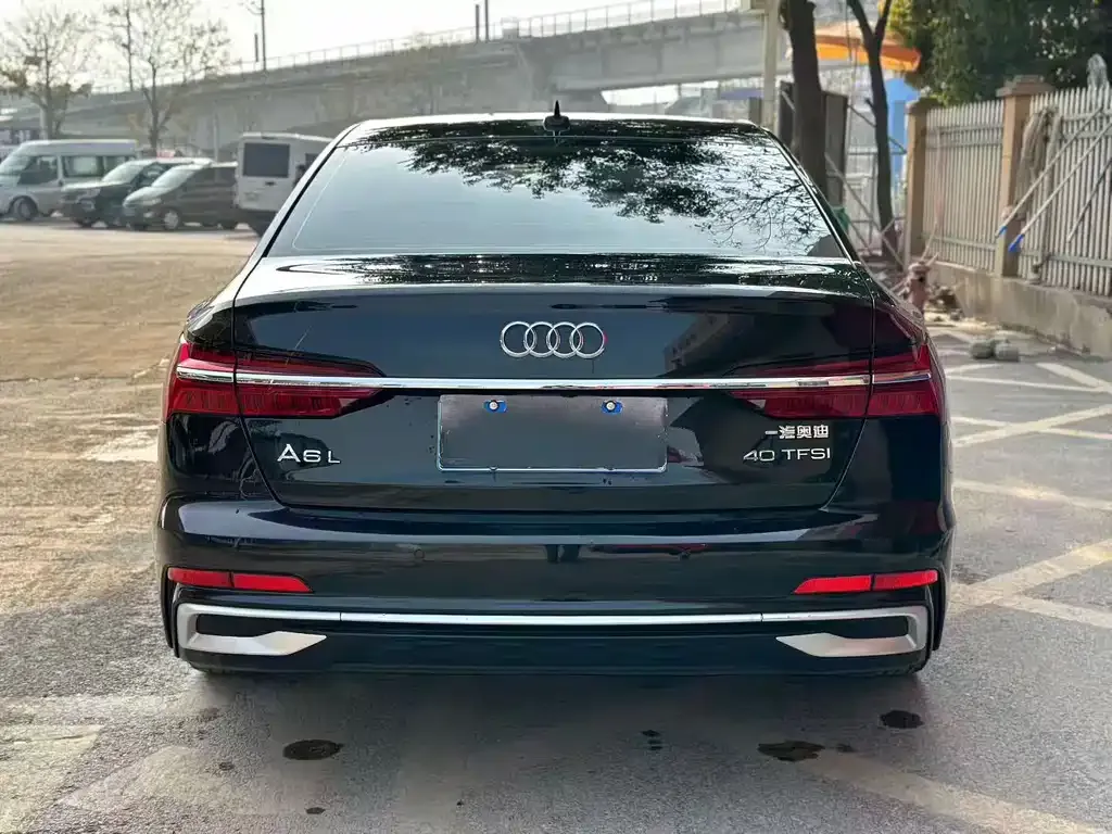 Audi A6L 2023 из CN, фото 7