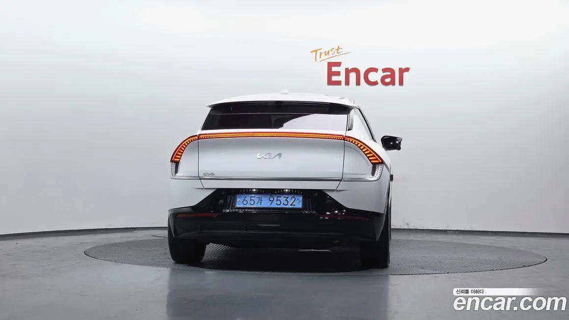Kia EV6 — фото 4