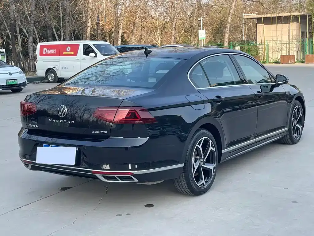 Volkswagen Magotan 2024 из CN, фото 5