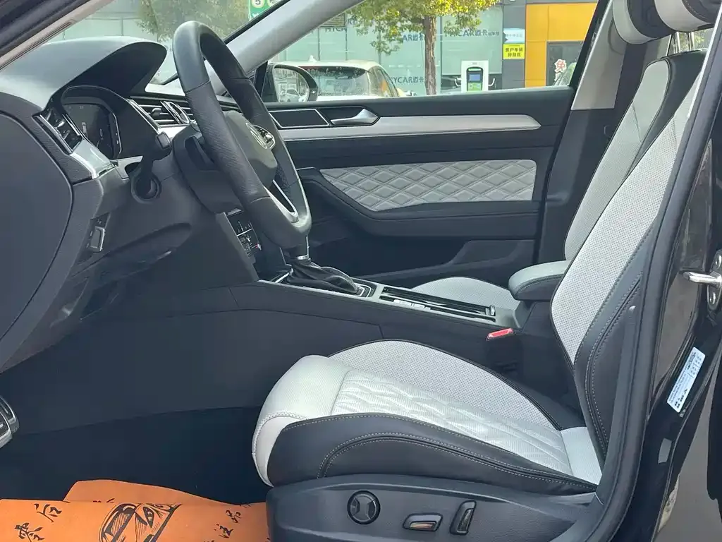 Volkswagen Magotan 2024 из CN, фото 4