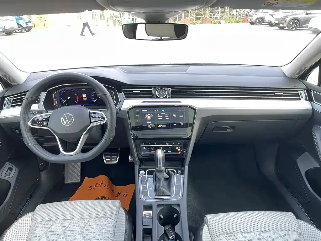 Volkswagen Magotan 2024 из CN, фото 2