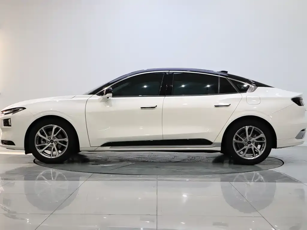 Ford Mondeo 2022 из CN, фото 3