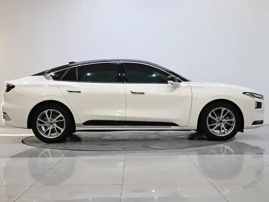 Ford Mondeo 2022 из CN, фото 10