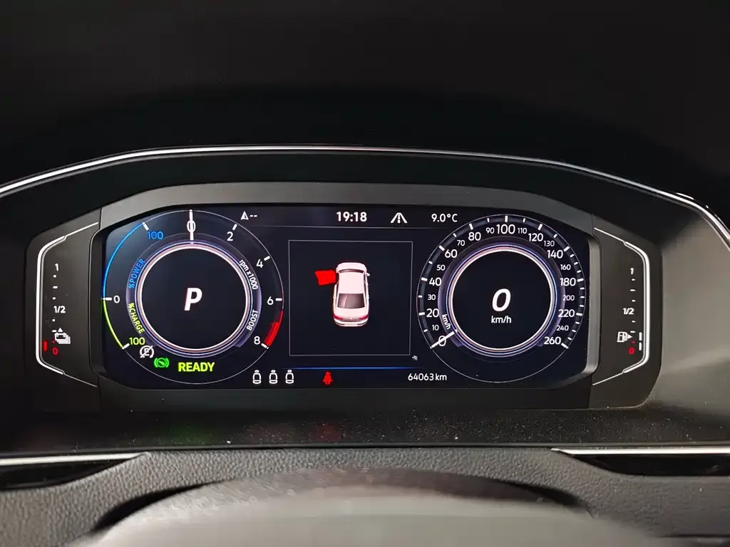 Volkswagen Magotan GTE PHEV 2023 из CN, фото 10