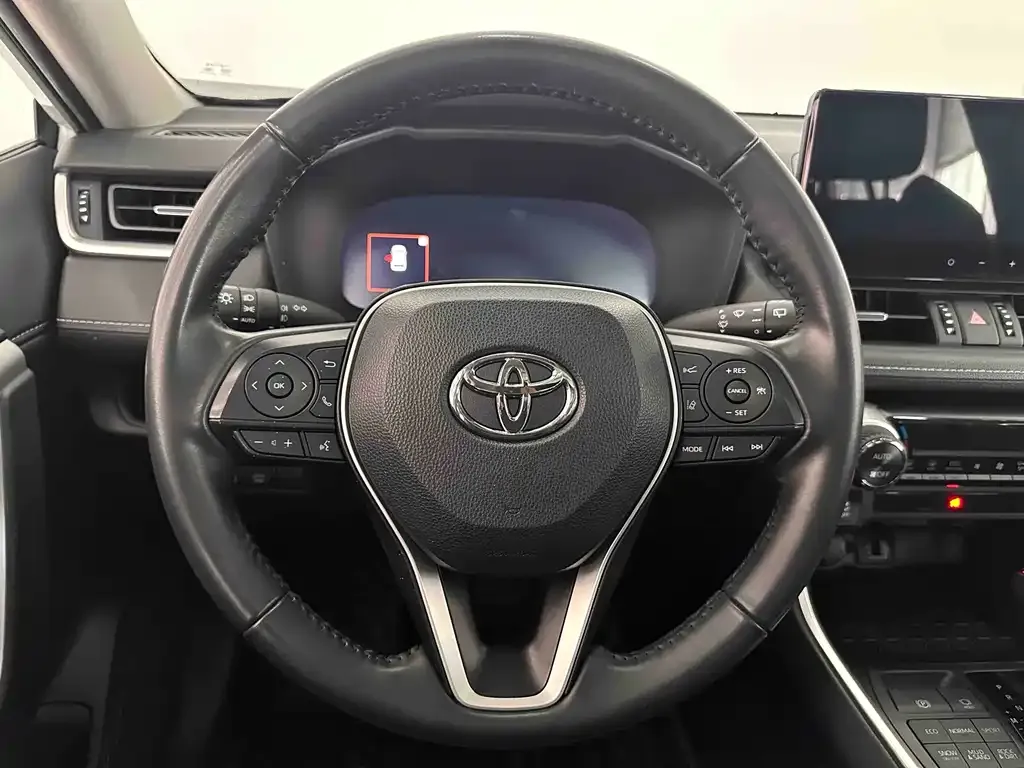 Toyota Wildlander 2023 из CN, фото 10