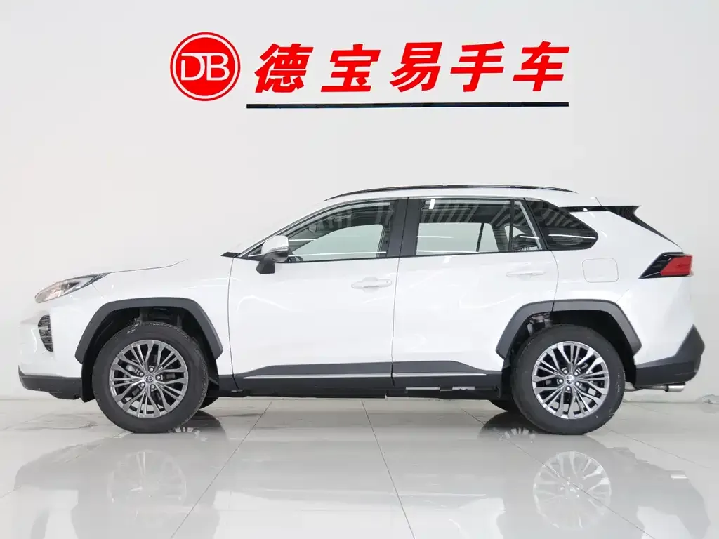 Toyota Wildlander 2023 из CN, фото 2