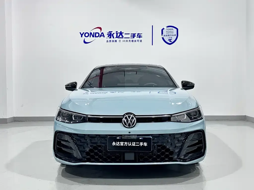 Volkswagen Passat — фото 4