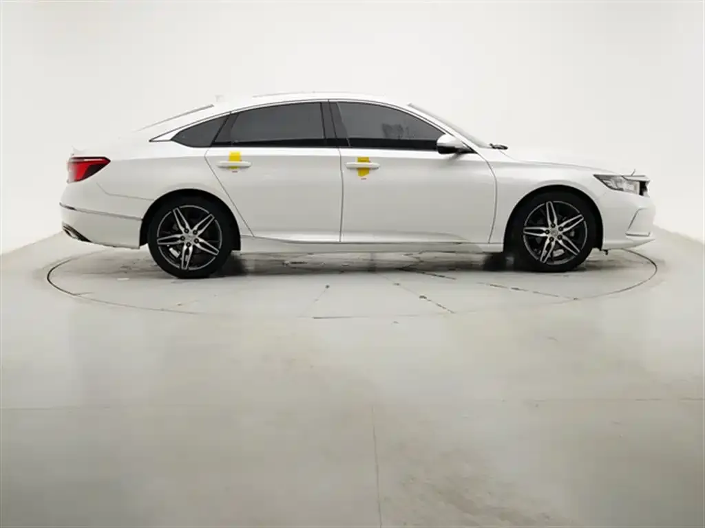Honda Inspire — фото 5