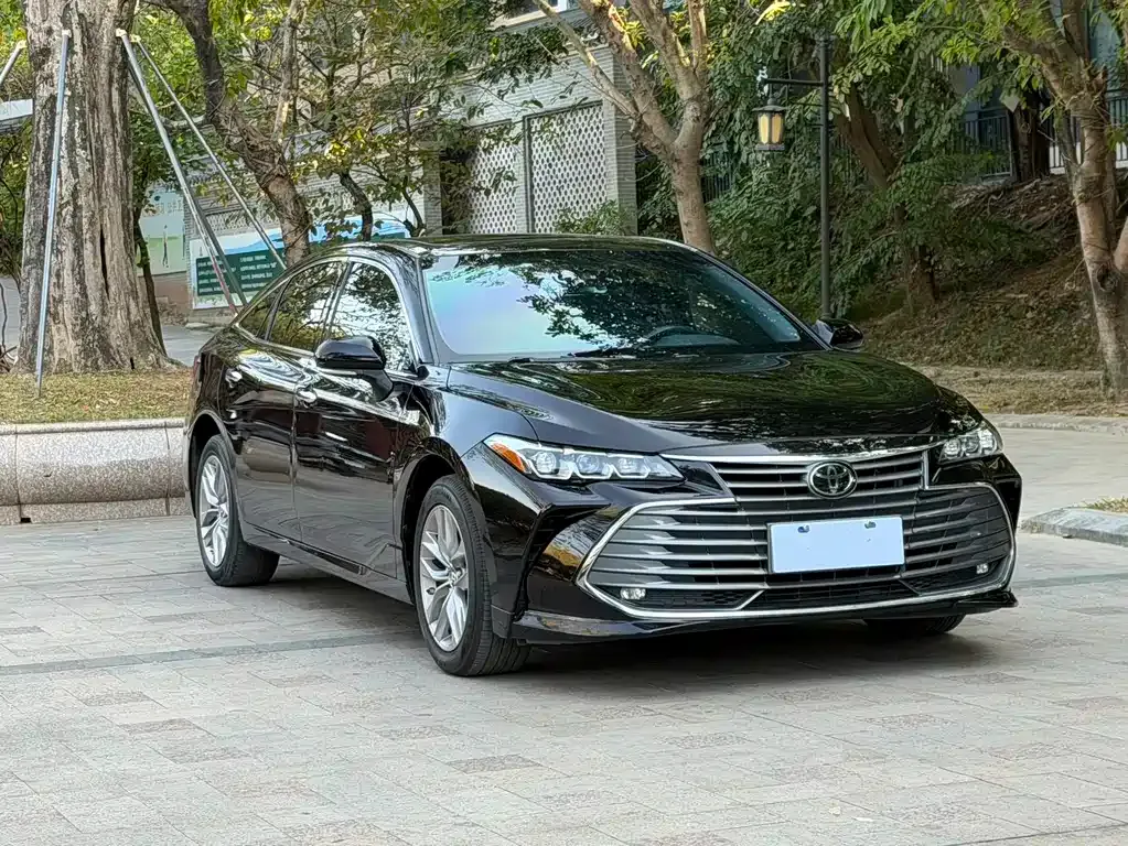 Toyota Avalon 2021 из CN, фото 3