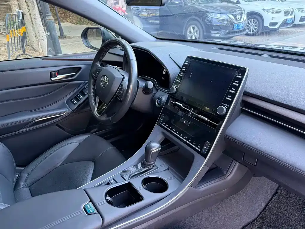 Toyota Avalon 2021 из CN, фото 5